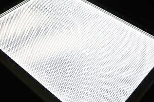 紫外線ゼロのLEDパネル